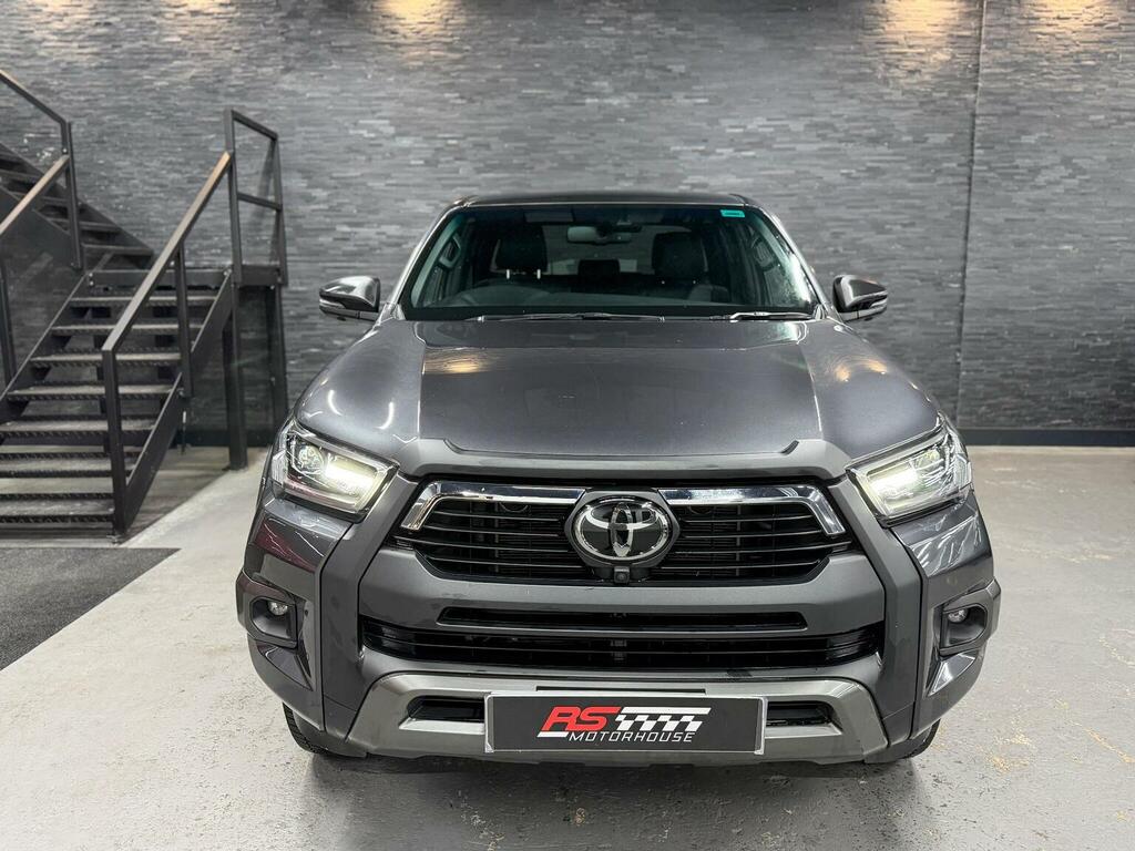 Toyota HILUX 2.8 D-4d Invincible X 4Wd Euro 6 Ss 2 FL21LGK Grey #4