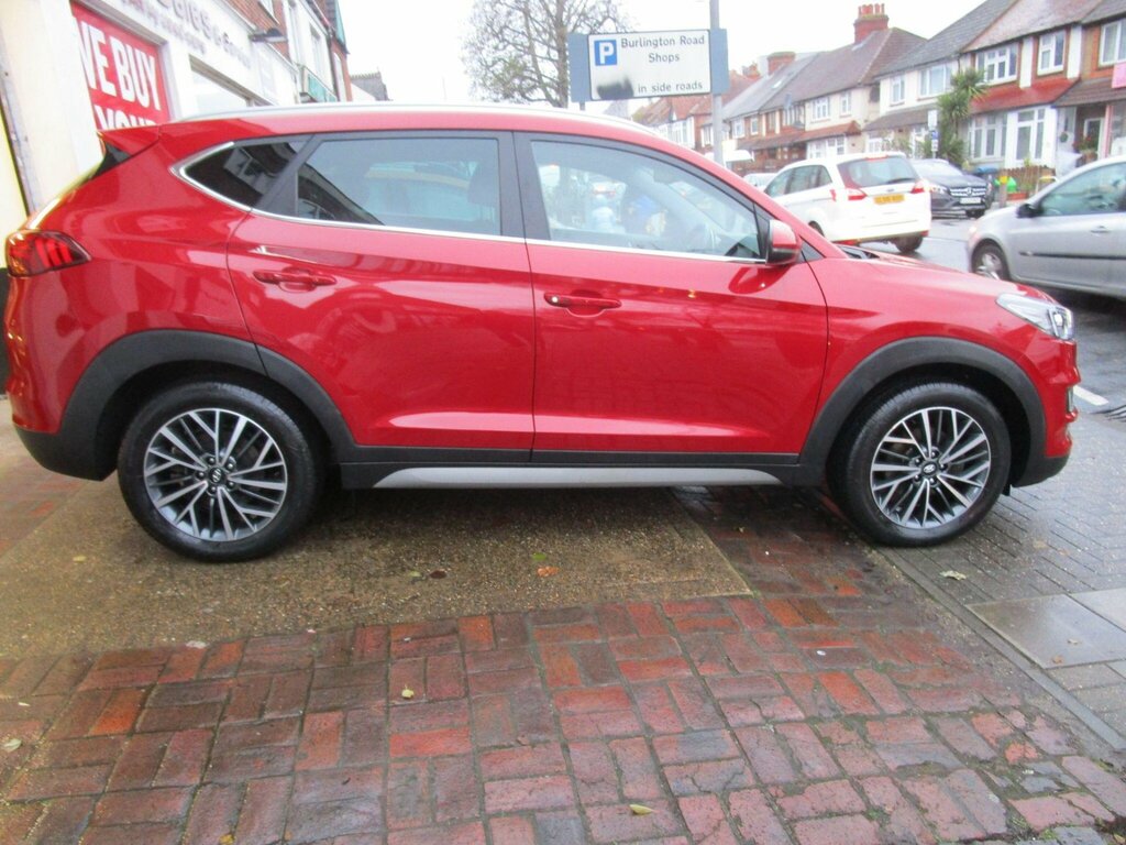 Hyundai Tucson 1.6 Crdi Premium Dct Euro 6 Ss Red #3