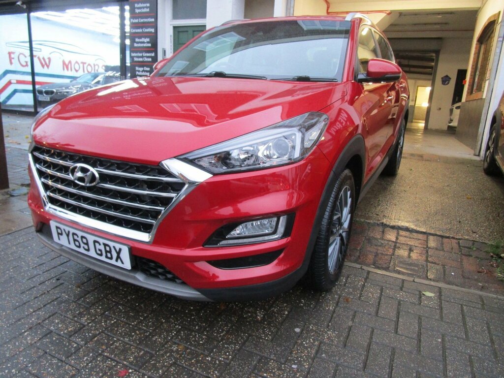 Hyundai Tucson 1.6 Crdi Premium Dct Euro 6 Ss Red