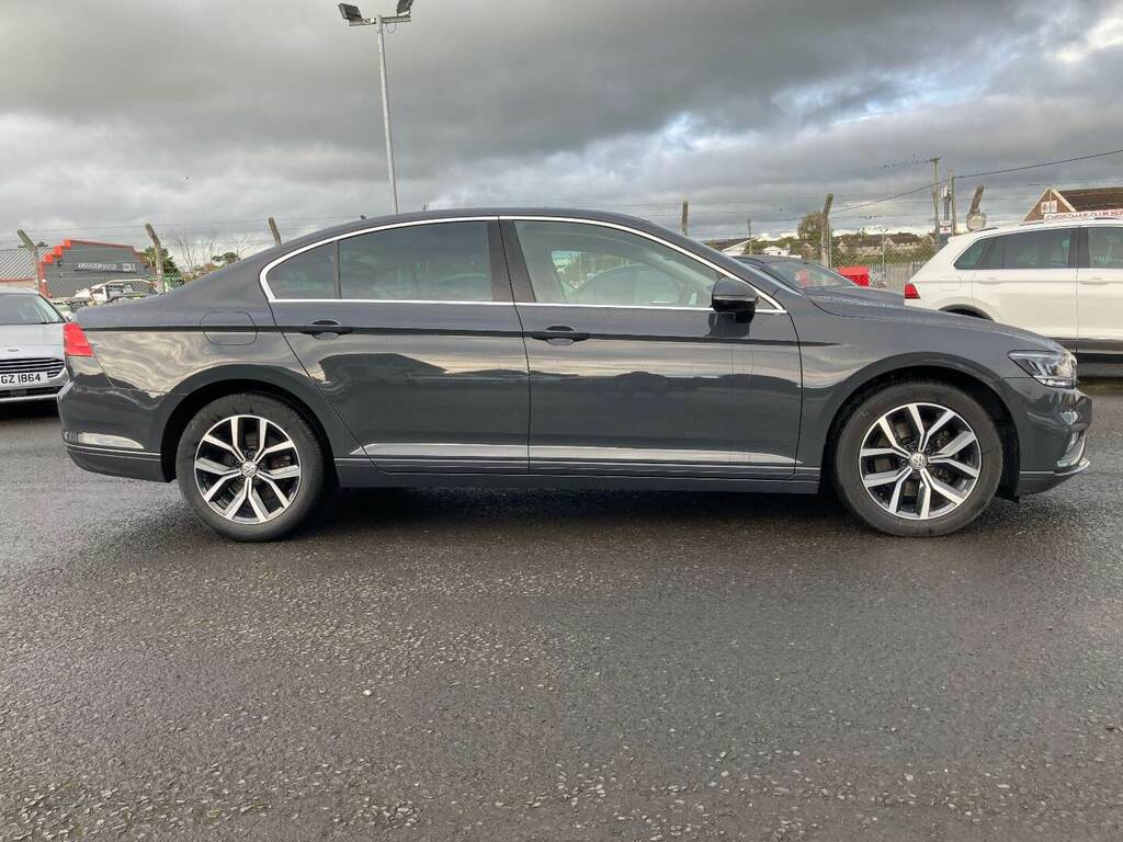 Volkswagen Passat 1.6 Tdi Sel Dsg Grey #2