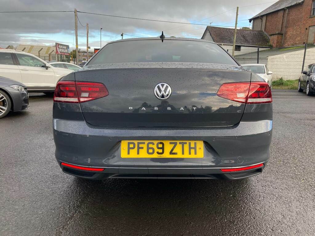Volkswagen Passat 1.6 Tdi Sel Dsg Grey #4