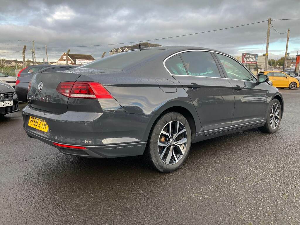 Volkswagen Passat 1.6 Tdi Sel Dsg Grey #3