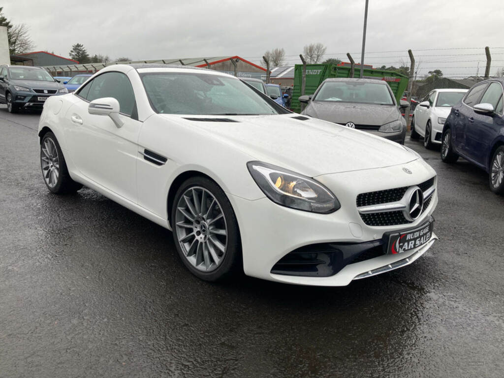 Mercedes-Benz SLC Slc 200 Amg Line White