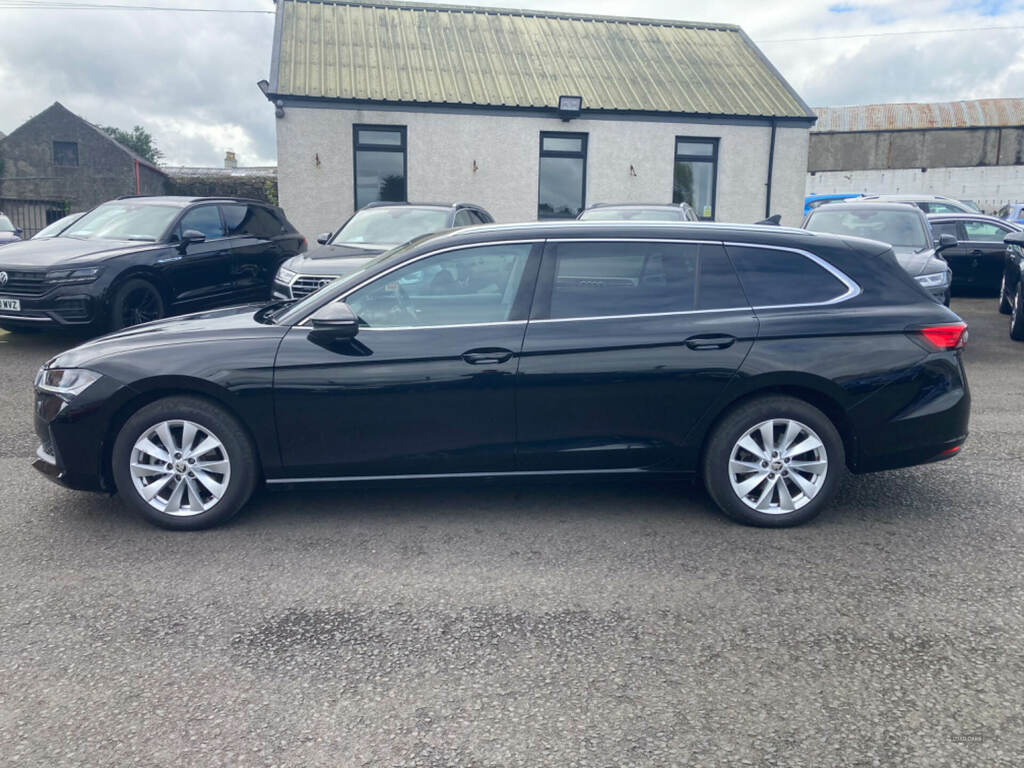 Skoda Superb 2.0 Tdi Se Technology Dsg EU24HLN Black #4