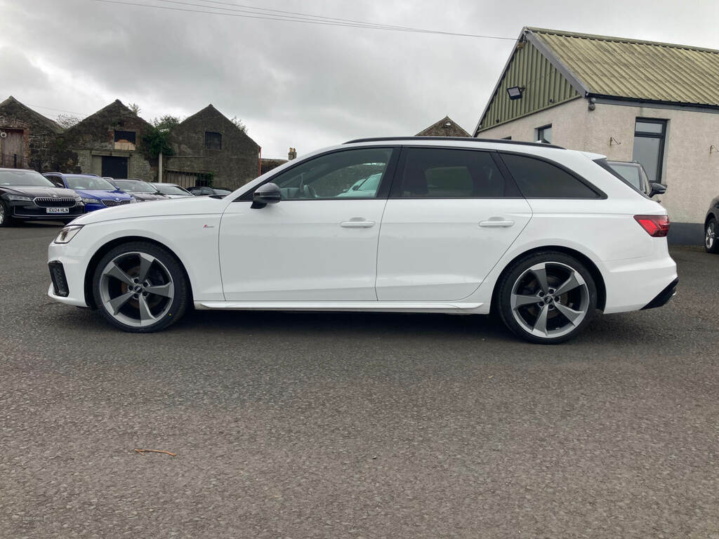 Audi A4 35 Tdi Black Edition S Tronic KY70ACZ White #5