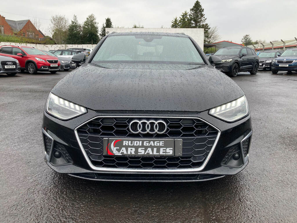 Audi A4 30 Tdi S Line S Tronic RV70LCC Black #3