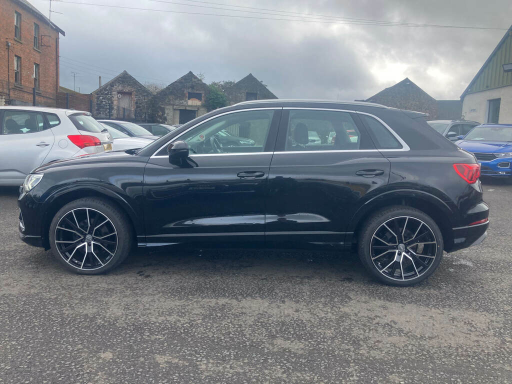 Audi Q3 35 Tdi Sport S Tronic AK68MGV Black #6