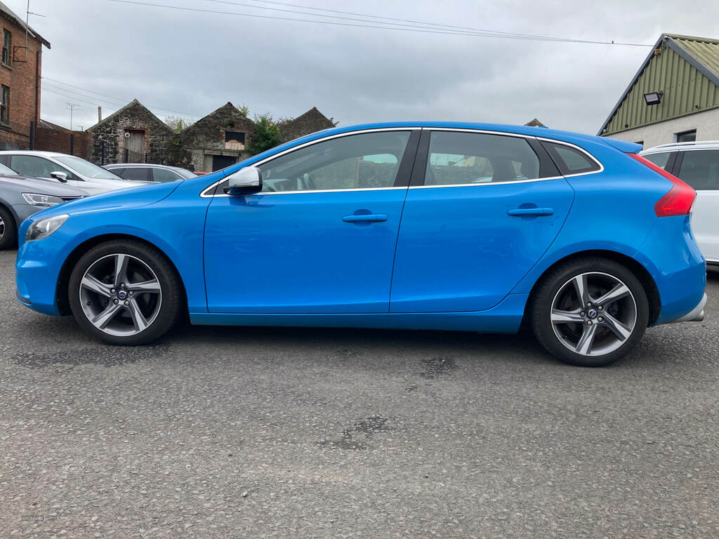 Volvo V40 D2 R Design YM14AAF Blue #5