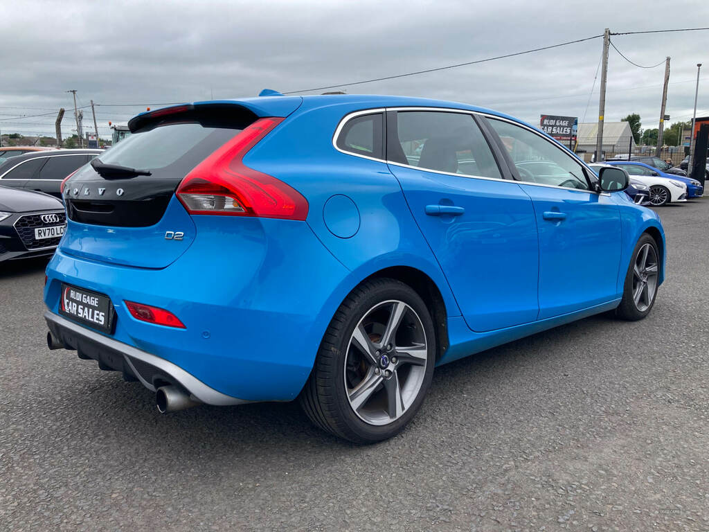 Volvo V40 D2 R Design YM14AAF Blue #6