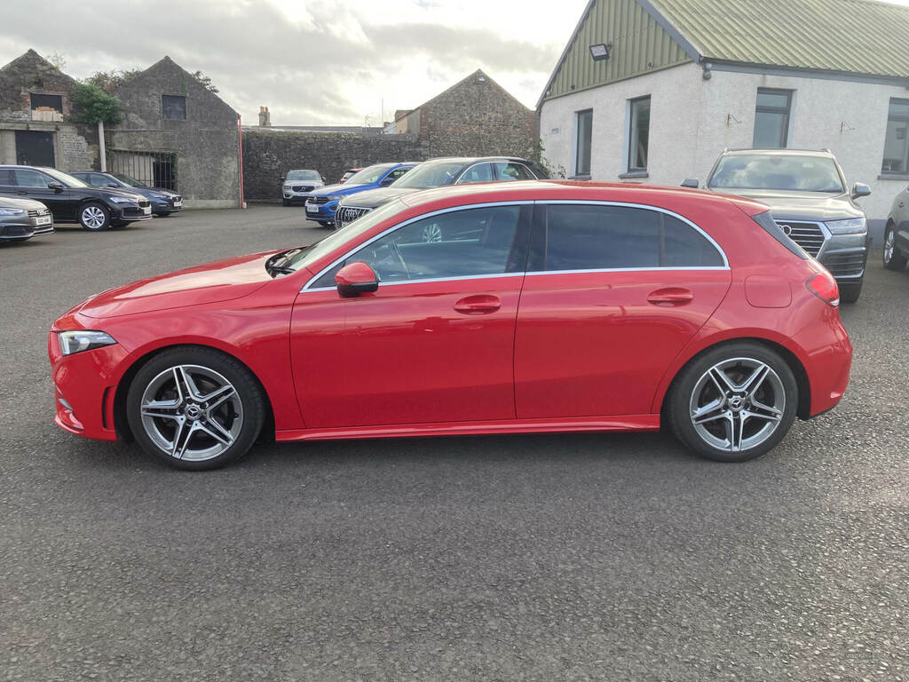 Mercedes-Benz A Class A200 Amg Line YNZ7243 Red #4