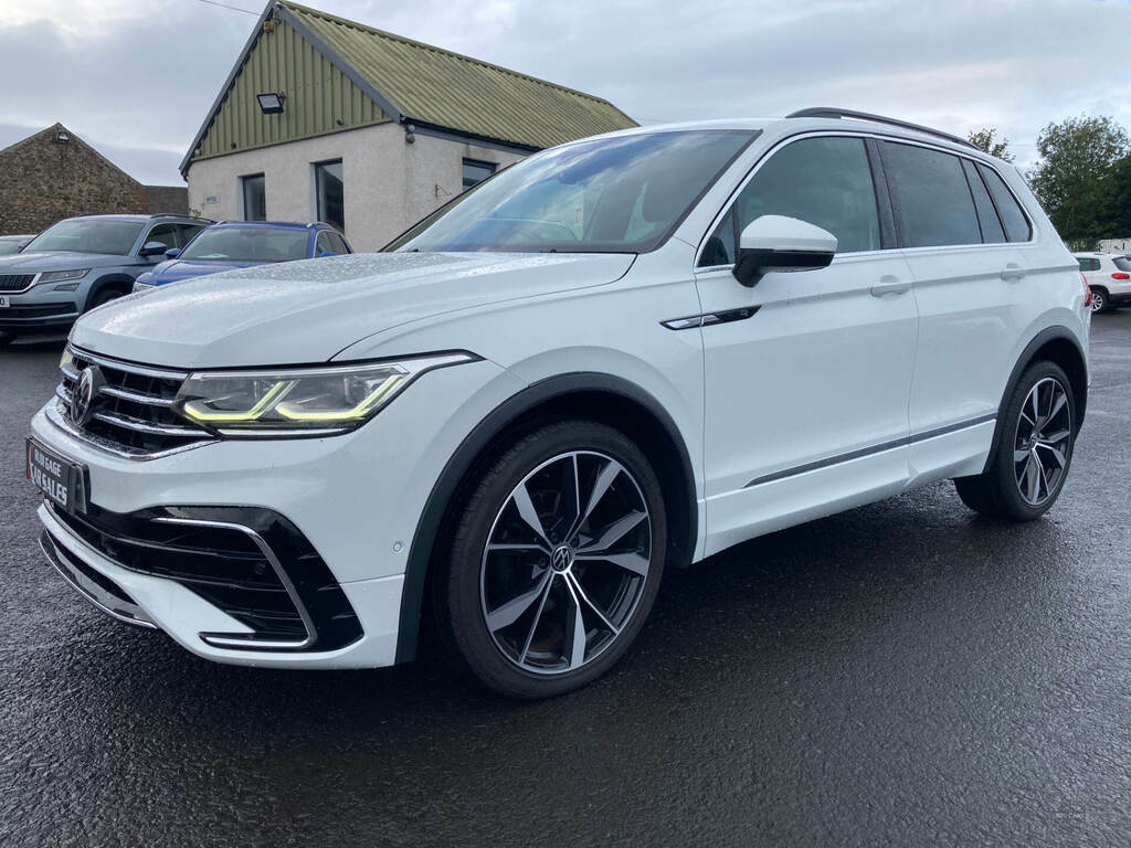 Volkswagen Tiguan 2.0 Tdi R-line Dsg VN21FKU White #4