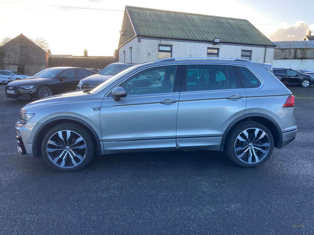 Volkswagen Tiguan 2.0 Tdi 150 R-line Tech VO20UBL Silver #4