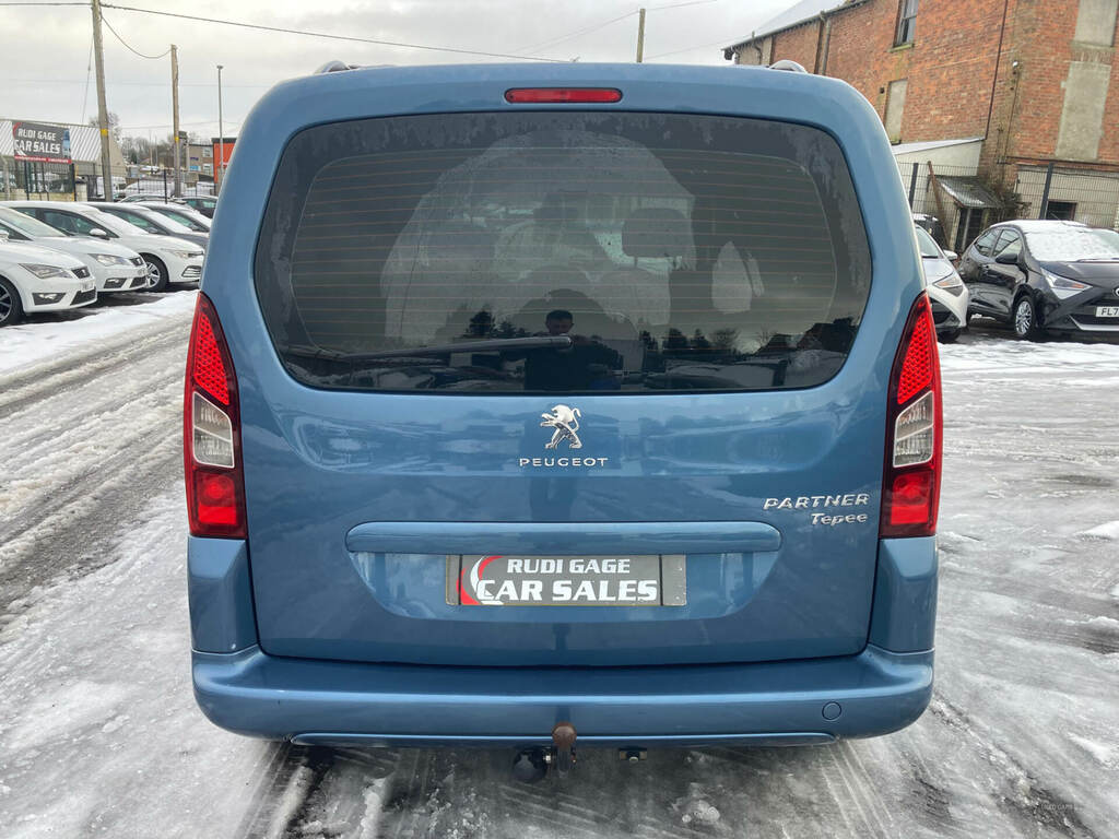 Peugeot Partner Tepee 1.6 Hdi 92 S SJ15KUW Blue #6