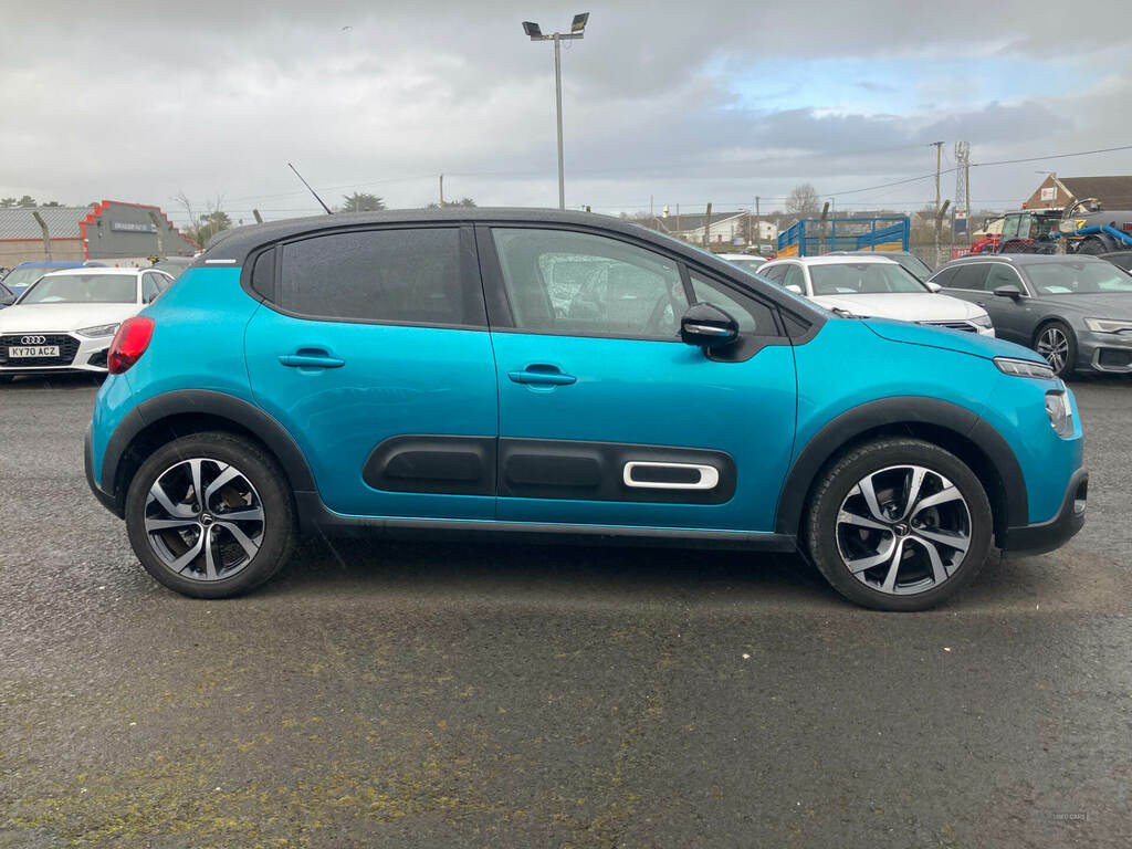 Citroen C3 1.5 Bluehdi Shine Plus SX22EVF Blue #2