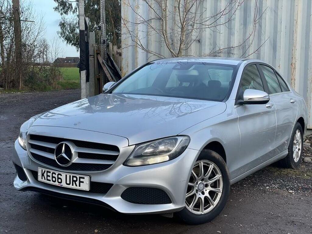 Mercedes-Benz C Class Saloon 2.1 C220d Se Euro 6 Ss 201766 KE66URF Silver #2