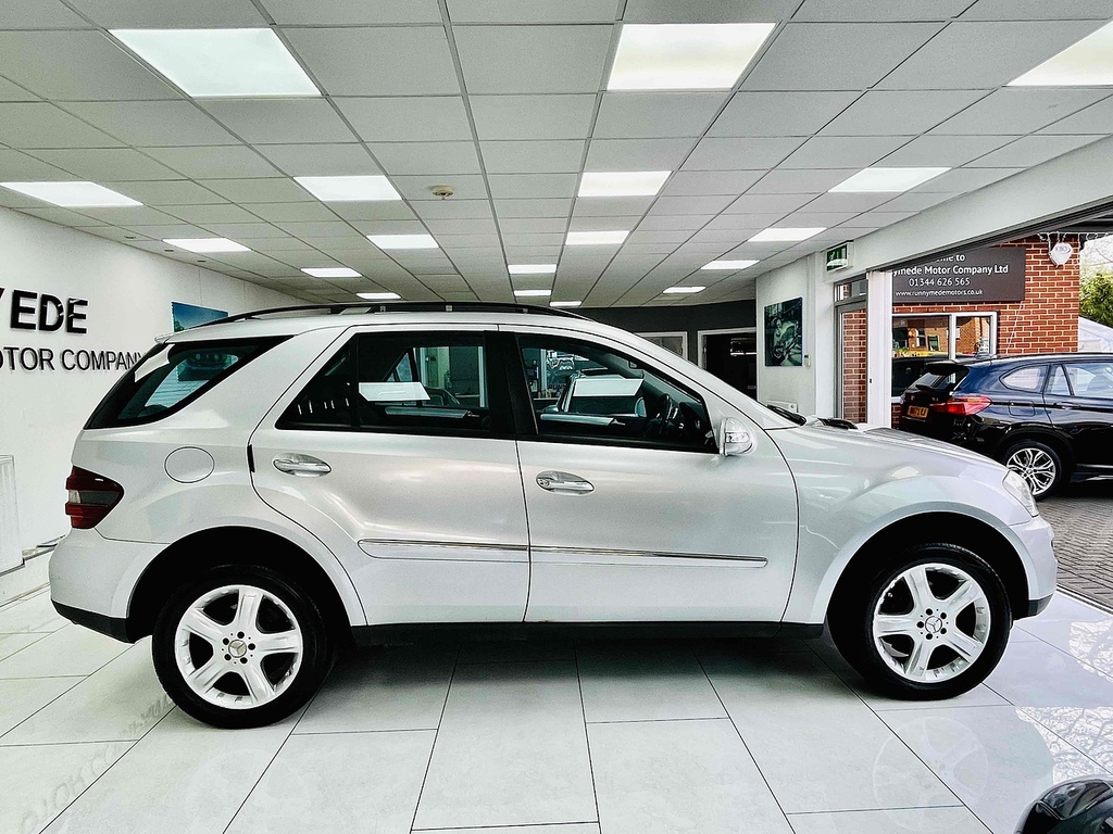 Mercedes-Benz M Class  Black #8