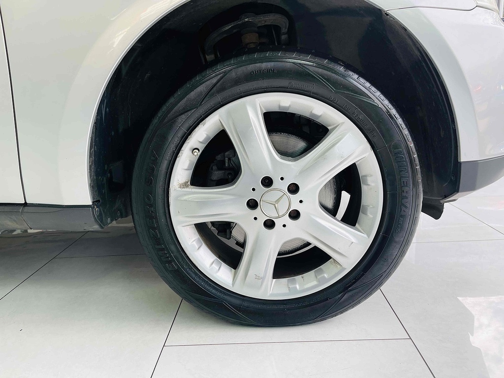 Mercedes-Benz M Class  Black #41