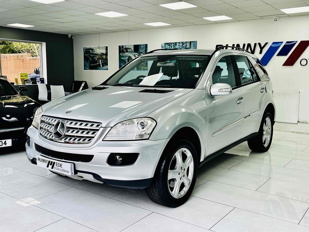 Mercedes-Benz M Class  Black #3