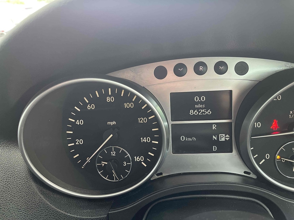 Mercedes-Benz M Class  Black #16