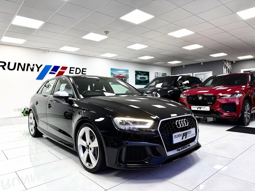 Audi RS3 Tfsi Black