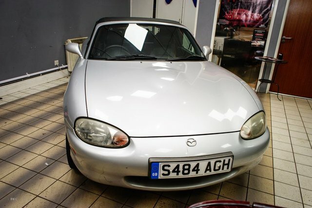 Mazda MX-5 1.6L Eunos Green #2