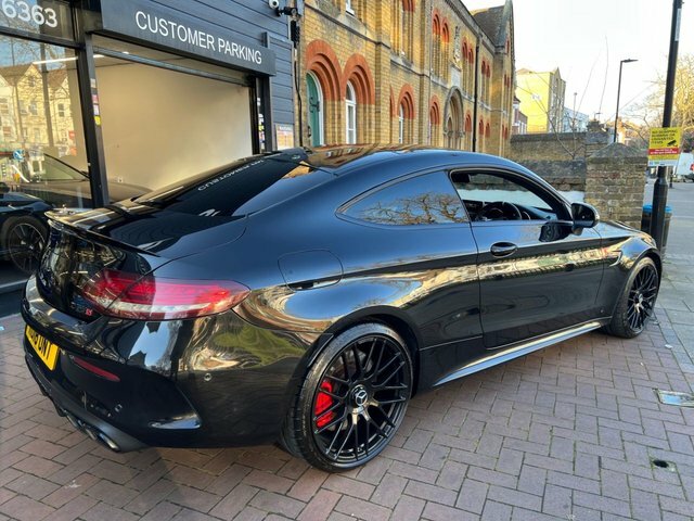 Mercedes-Benz C Class 2018 4.0 C63 V8 Biturbo Amg S Premium Coupe RO18ONT Black #4