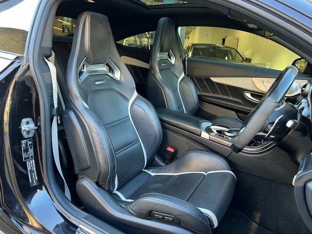 Mercedes-Benz C Class 2018 4.0 C63 V8 Biturbo Amg S Premium Coupe RO18ONT Black #3