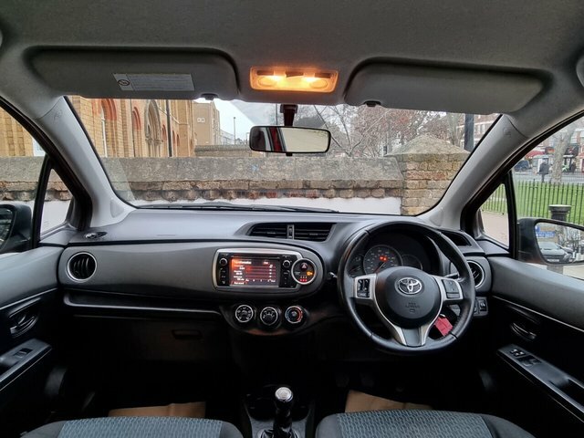Toyota Yaris 2012 1.0 Vvt-i Tr Hatchback Euro GF12ZND Red #2