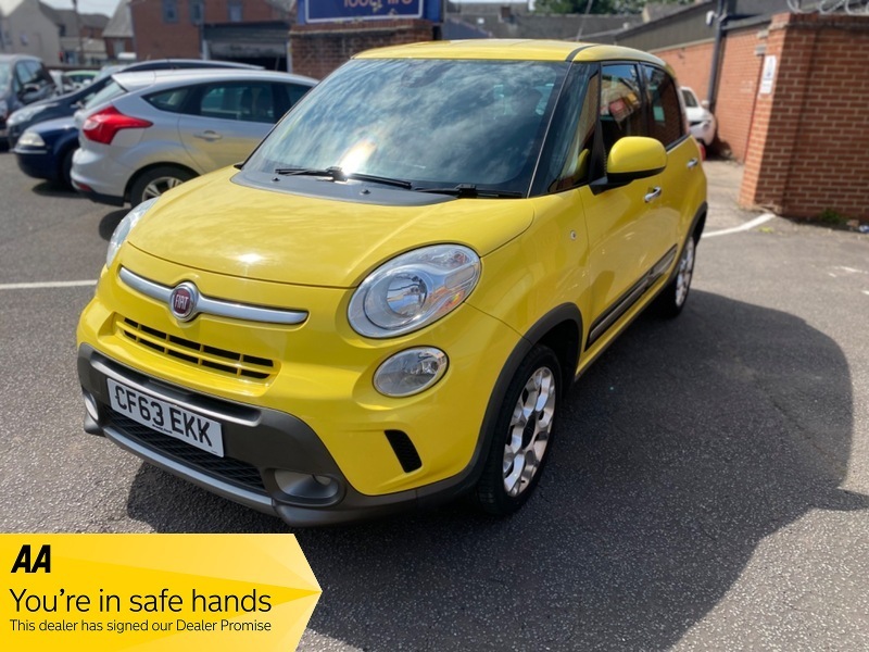 Fiat 500L 1.3 Multijet Trekking Dualogic Yellow #5