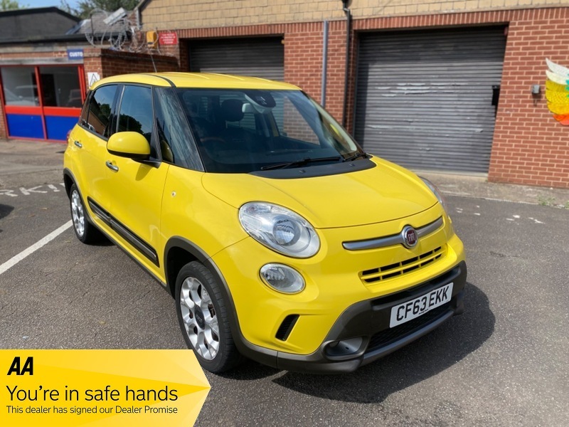 Fiat 500L 1.3 Multijet Trekking Dualogic Yellow