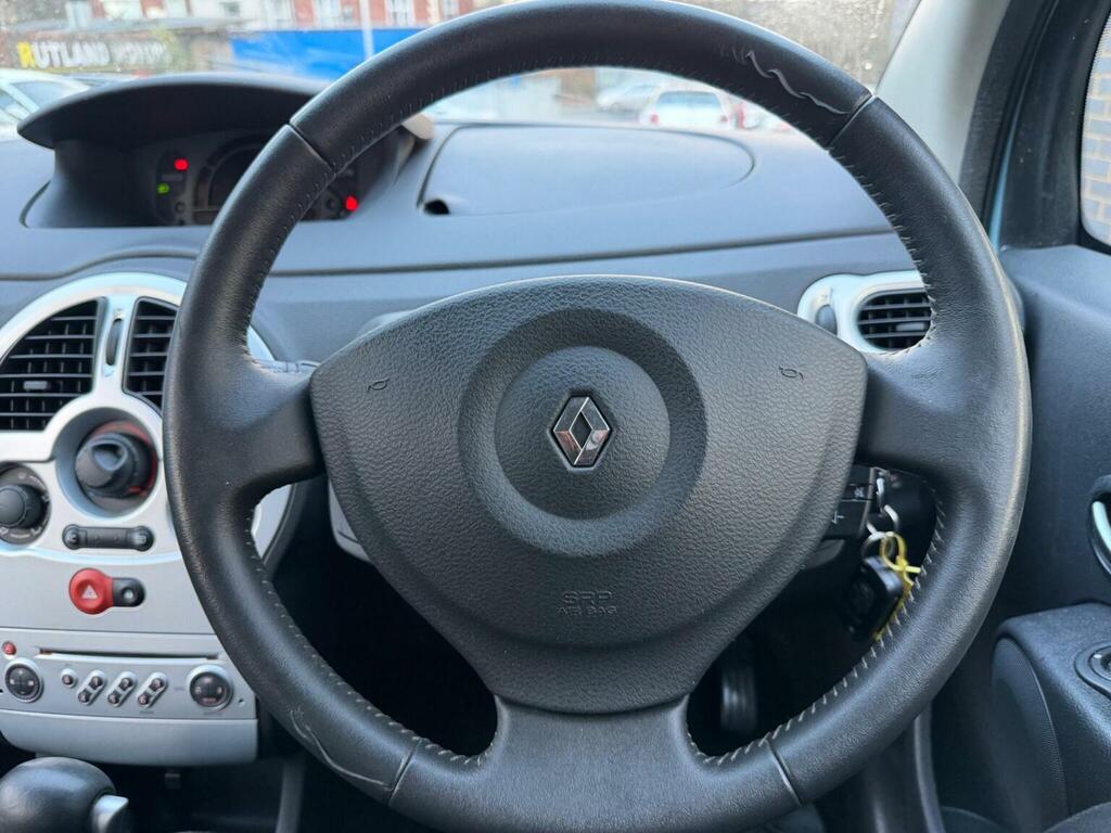 Renault Grand Modus Dynamique Silver #30