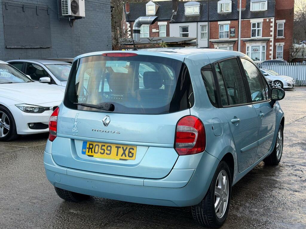 Renault Grand Modus Dynamique Silver #4
