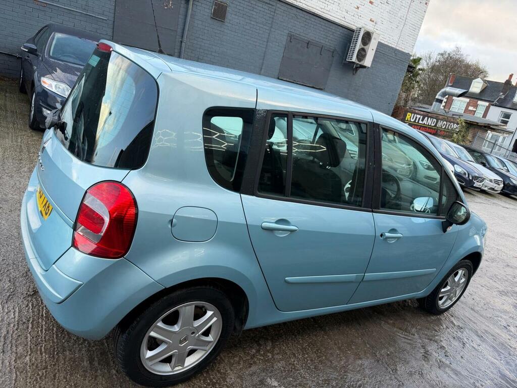 Renault Grand Modus Dynamique Silver #8