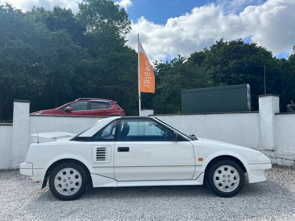 Toyota MR2 Sports 1.6 16V Twin Cam T-bar 1988 White #5