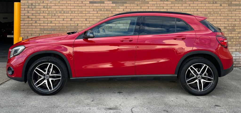 Mercedes-Benz GLA Class 1.6 Gla180 Urban Edition 7G-dct Euro 6 Ss YE19UNX Red #6