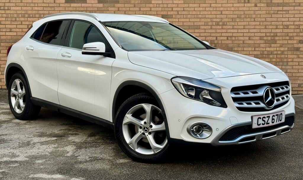 Mercedes-Benz GLA Class 1.6 Gla200 Sport Executive 7G-dct Euro 6 Ss 5 CSZ6710 White #3