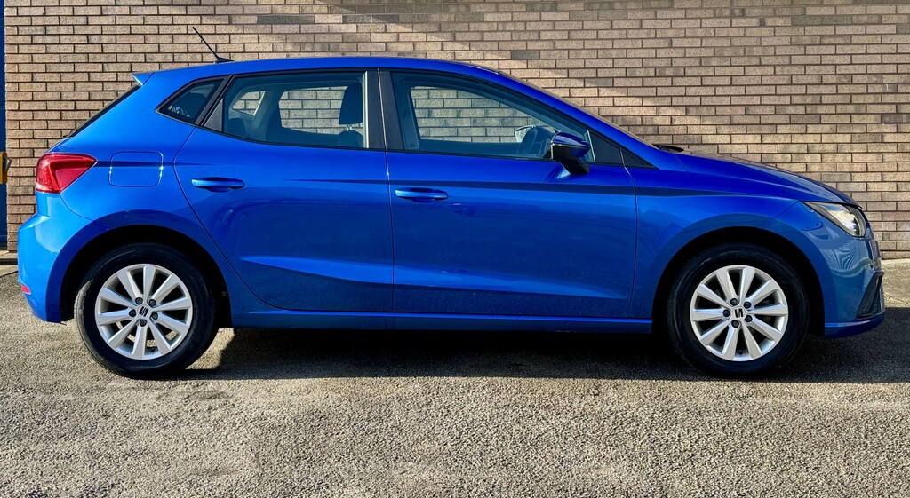 Seat Ibiza Tsi Se Hatchback 2024 YG24ZFO Blue #4
