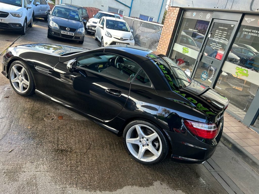 Mercedes-Benz SLK 2L Amg Sport Black #2