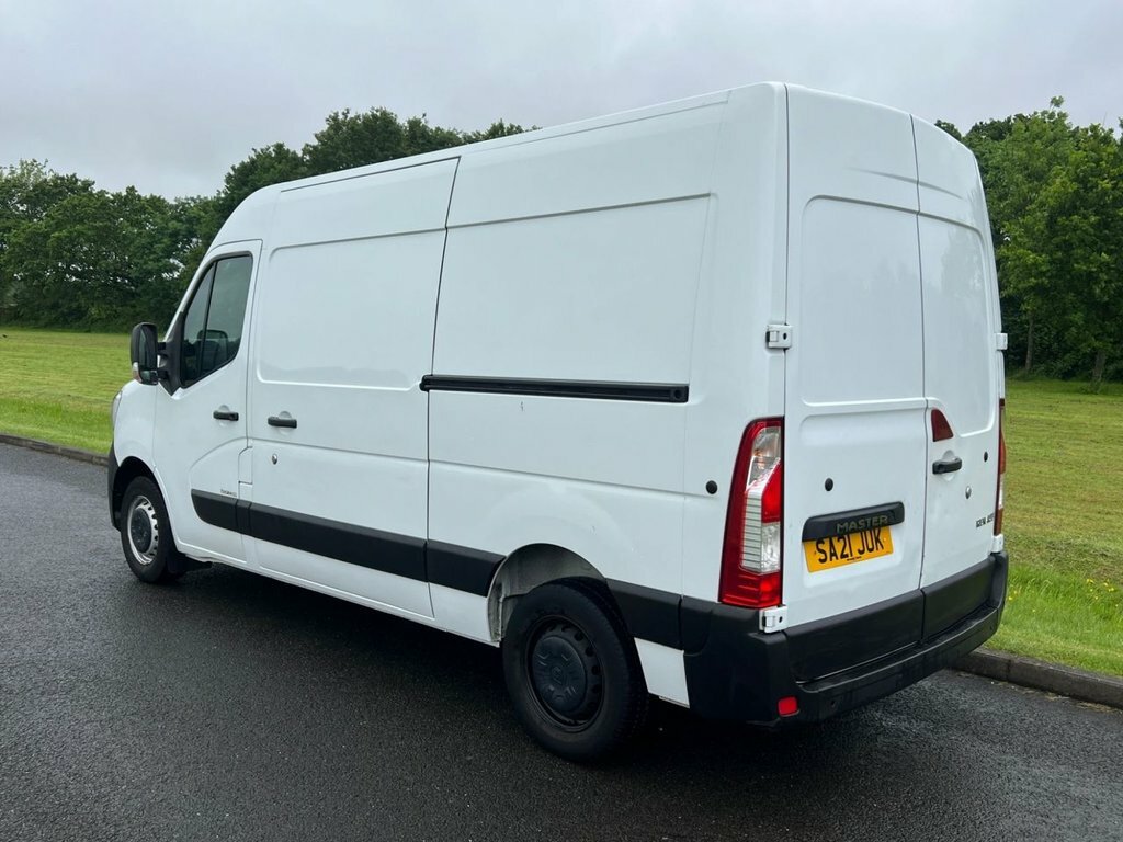 Renault Master Master Mm33 Business Dci SA21JUK White #2