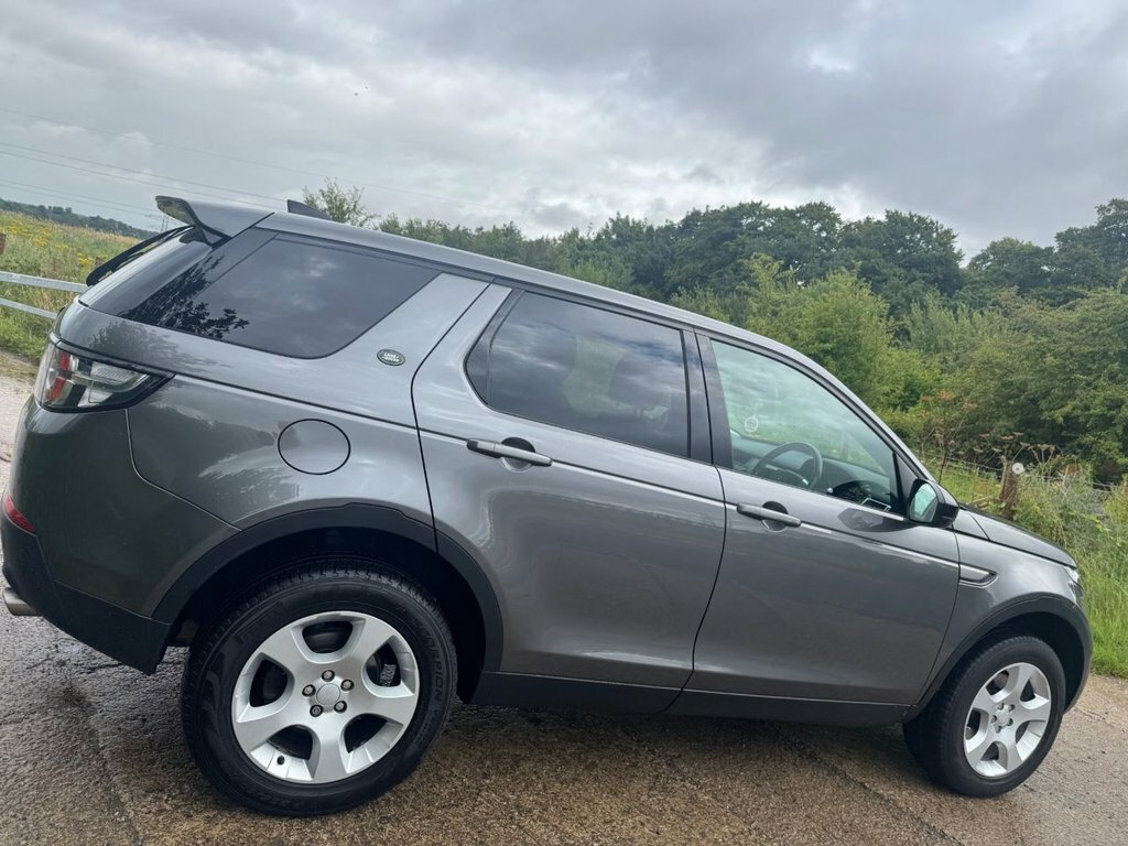 Land Rover Discovery Sport 2L Pure YF18LVV Grey #3