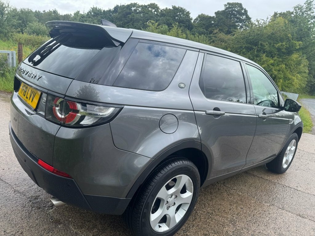 Land Rover Discovery Sport 2L Pure YF18LVV Grey #4