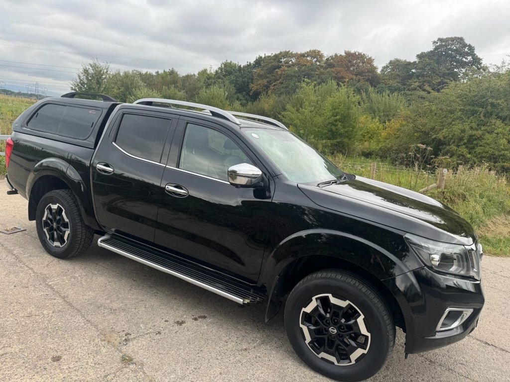 Nissan Navara 2.3L Tekna SM70WHF Black #6