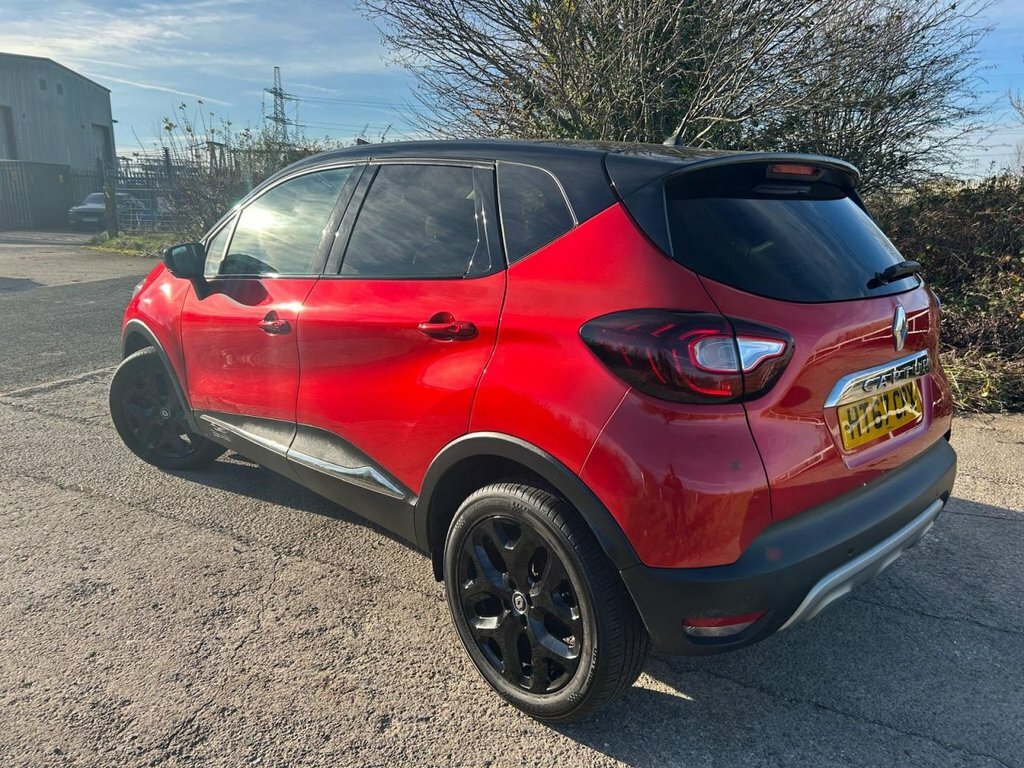 Renault Captur 1.5L Signature X Nav HT67CPX Red #3