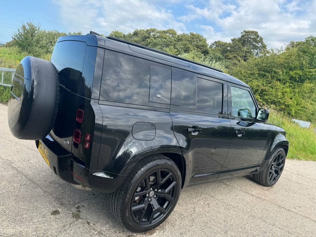Land Rover Defender 2L Se DA70XBK Black #4