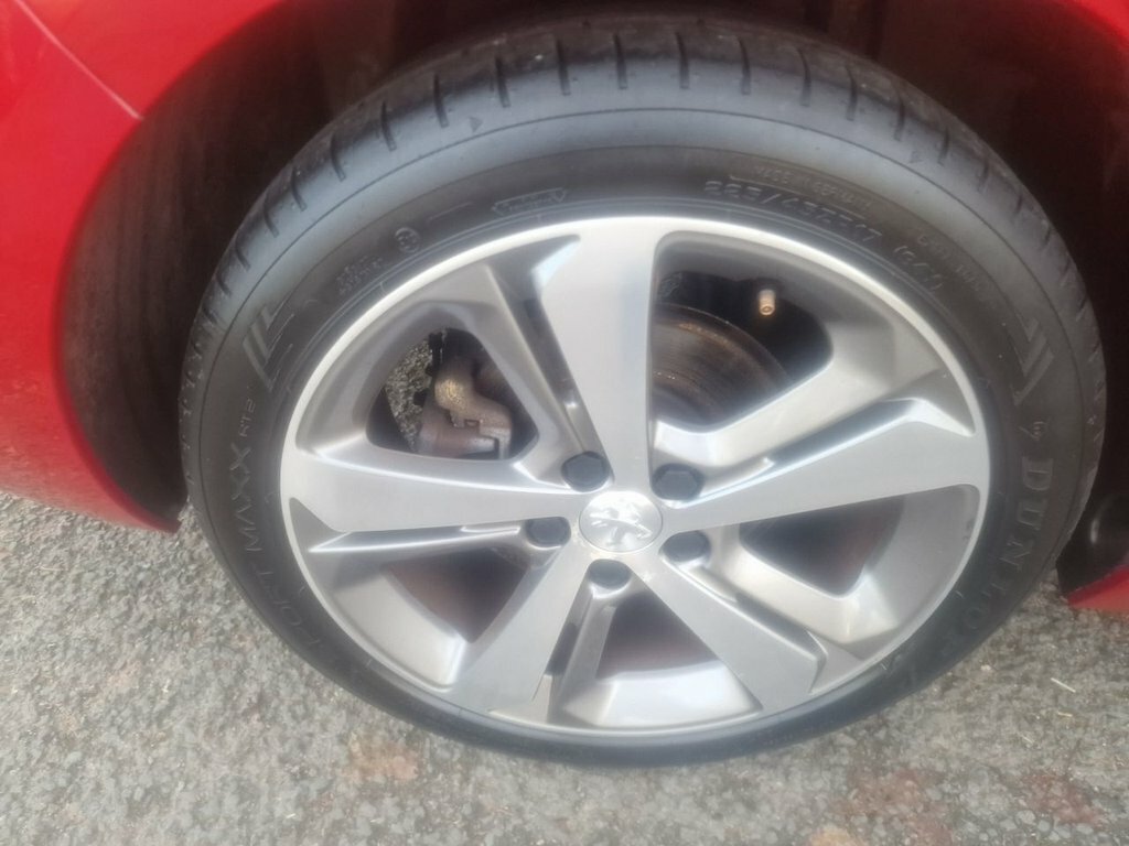Peugeot 308 SW 1.2L Allure Red #6