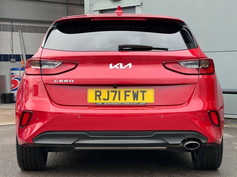 Kia Ceed 1.5T Gdi Isg 3 - 2022 71 RJ71FWT Red #5