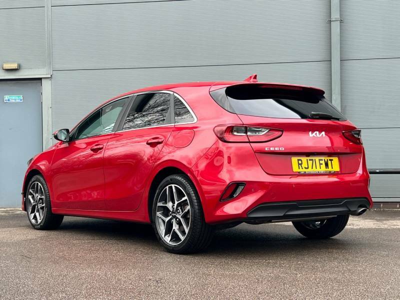 Kia Ceed 1.5T Gdi Isg 3 - 2022 71 RJ71FWT Red #4