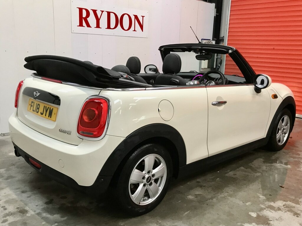 Mini Convertible 1.5 Cooper FL18JYW White #6