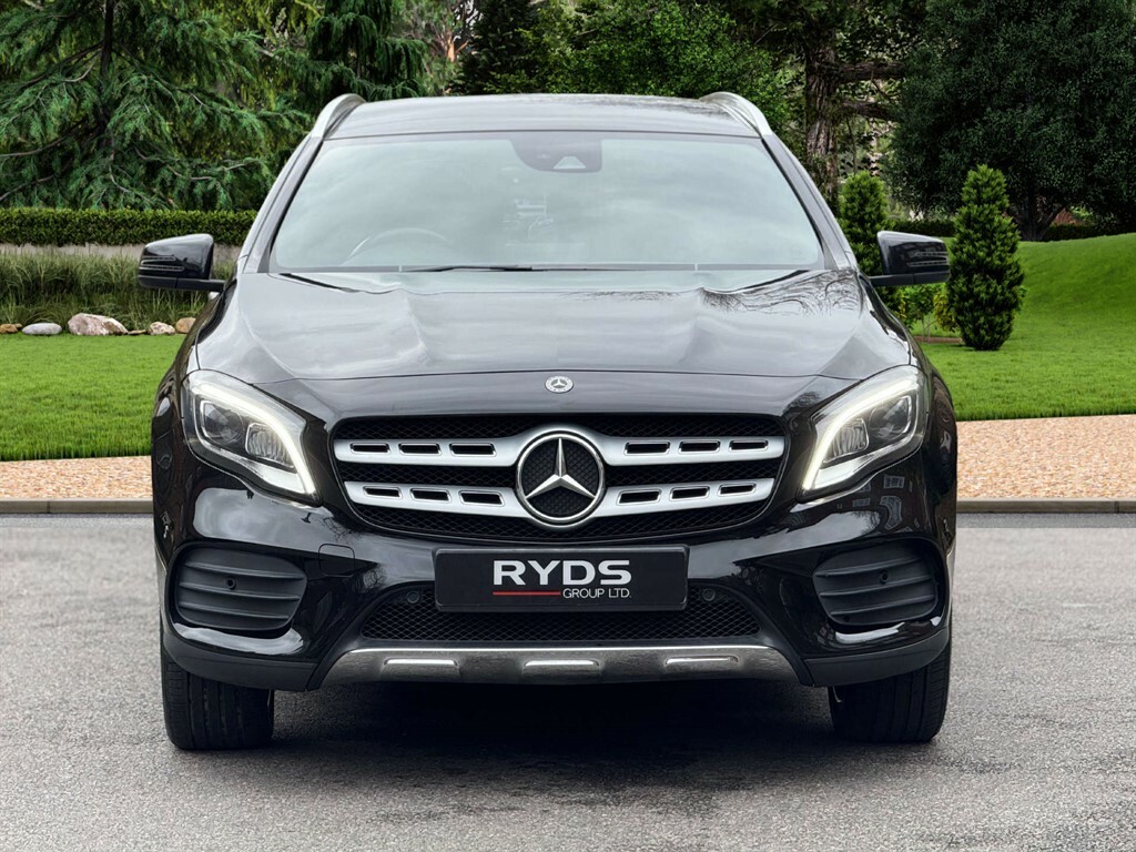 Mercedes-Benz GLA Class Amg Line Premium D 4Matic 4Wd Black #2