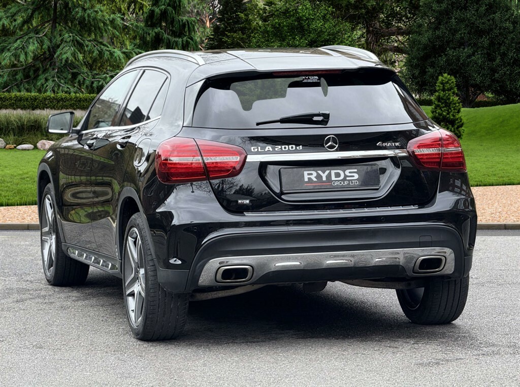 Mercedes-Benz GLA Class Amg Line Premium D 4Matic 4Wd Black #6